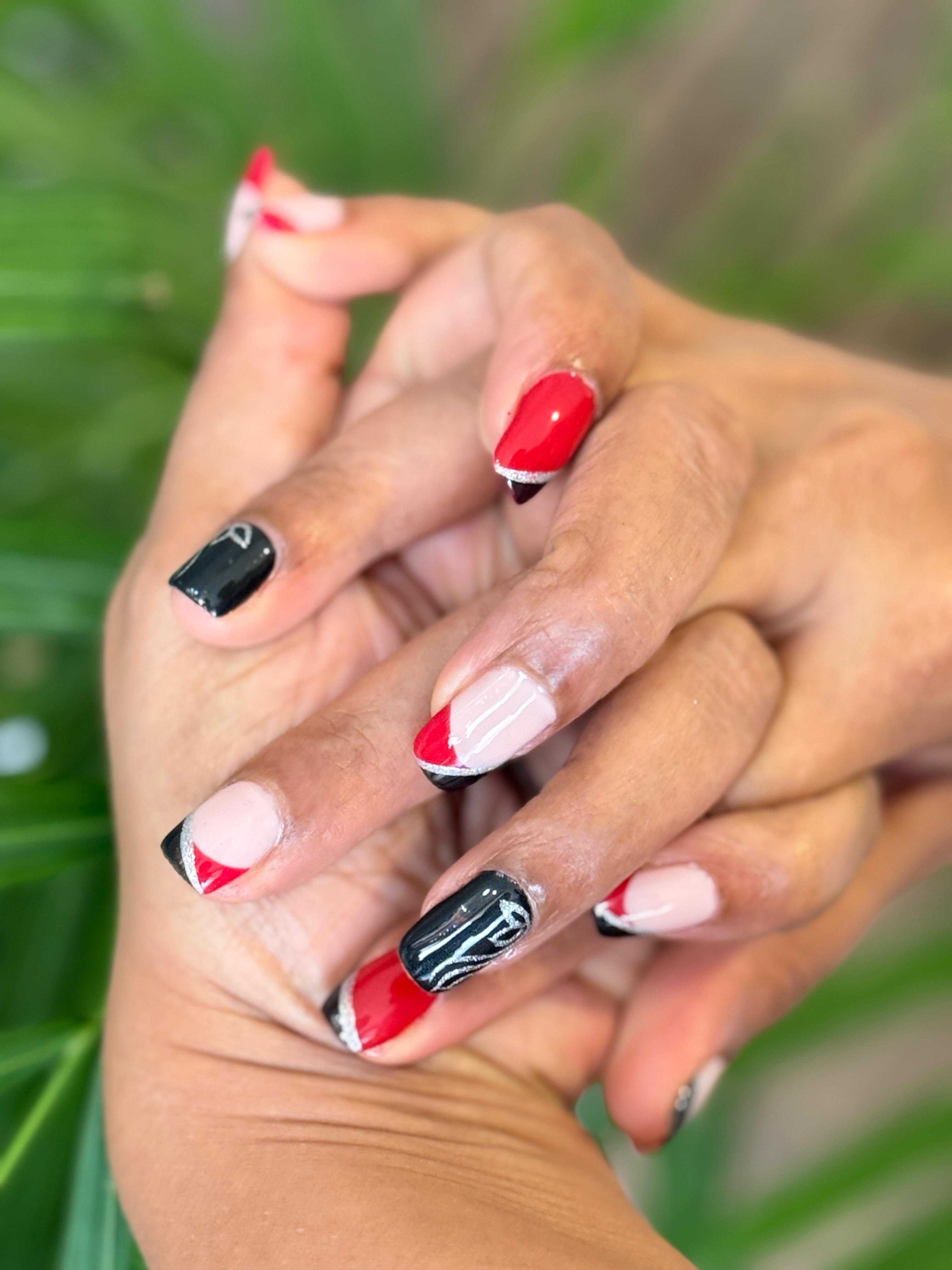 🕯️ LUXURY MANICURE